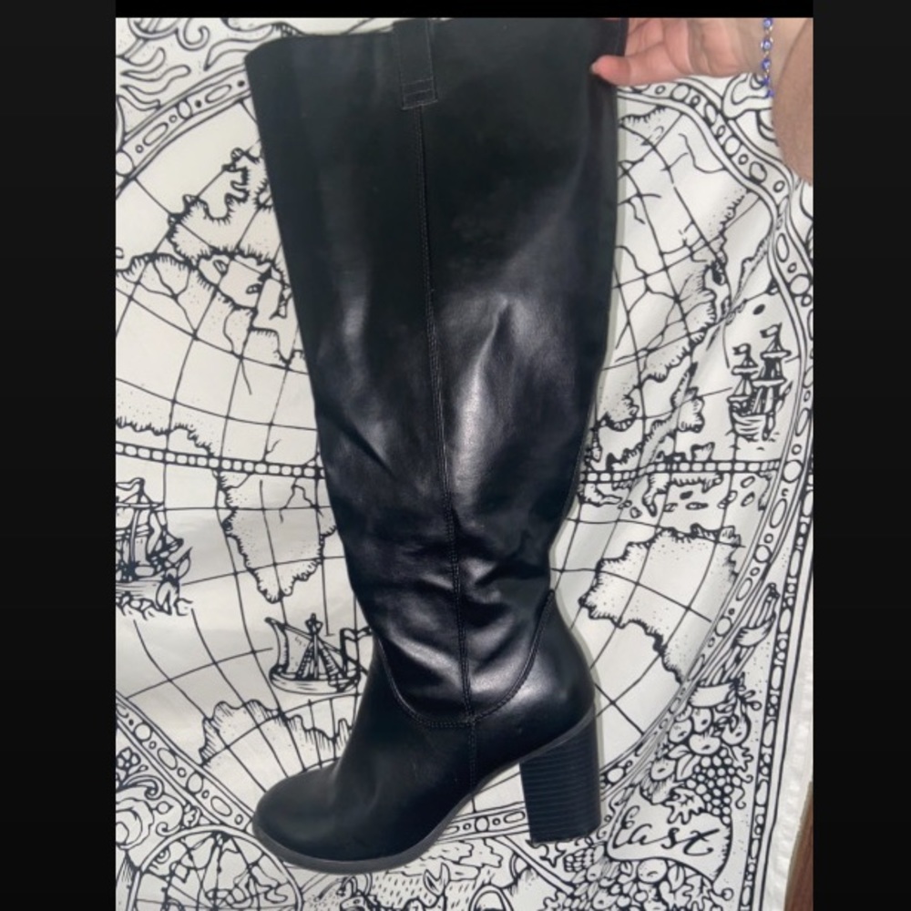 Knee high black platform wide boots